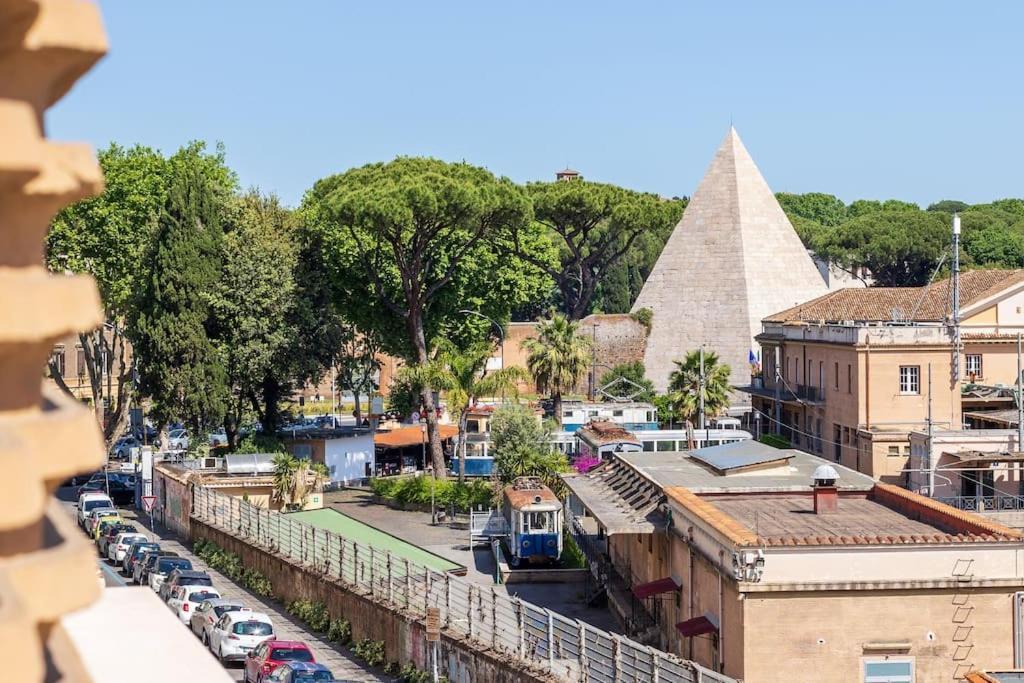Apartment Piramide